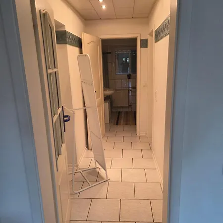 Souterrain-wohnung In *